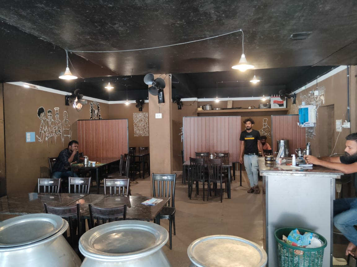 PRAVASI FAST FOOD NILAMBUR